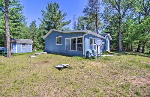 Lakefront Wisconsin Cottage with Dock and Hot Tub! - Foto 25
