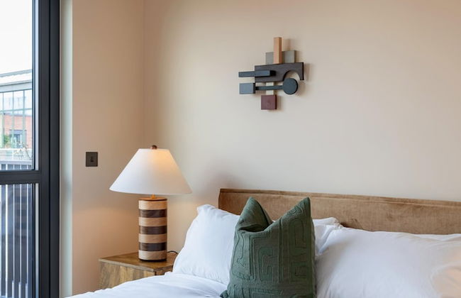 Chic Urban Flat With Rooftop Access - Foto 9