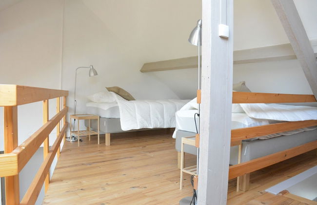 Group Escape by Molignee River - Foto 26