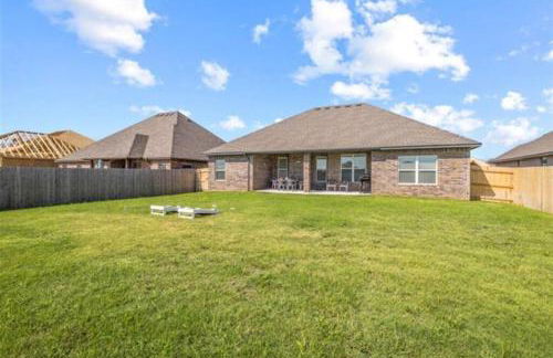 Just Like Home #6: Norman: It's Game Time (campus) - Foto 73