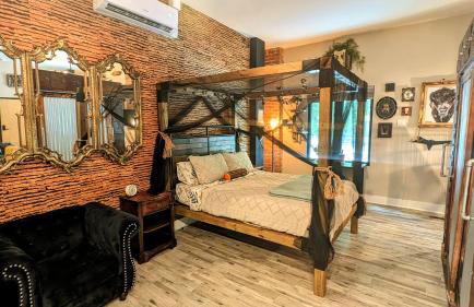 Cozy AF Gothic Rose Gallery - Foto 12