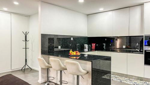 Bragança Holiday Home new apartment with 2 bedrooms private parking - Foto 5, stove, dishwasher