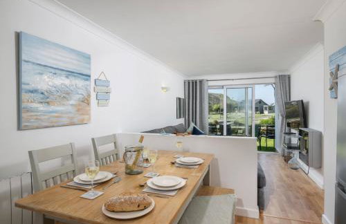 3 Europa Court in Mawgan Porth - Foto 10