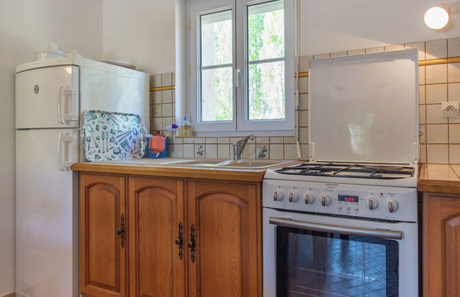 Charming Holiday Home in Montrichard With Pool - Foto 21