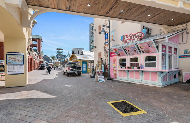 Emerald Grande W222- Rexford's Beach Retreat - Foto 116