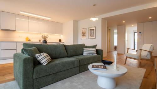 Gaia Elegant Apartment with Patio by LovelyStay - Foto 1