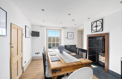 NEW 2024 Modern Luxury Holiday Home on the Beach in Devon - Free Parking, Pets Welcome, Sleeps 10 - Foto 26