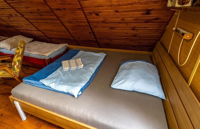 Lovely Apartment in Svinarov Czech Republic near Forest - Photo 2