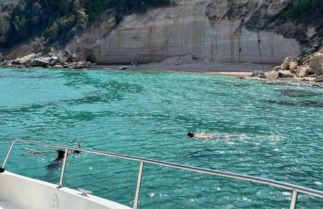 Paseo en barco por Bonifacio y las islas Lavezzi - Foto 4