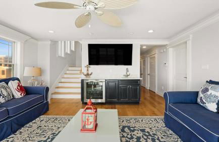 Ocean Front Roof Top Deck Hot Tub Beach Badges Wifi - Foto 18