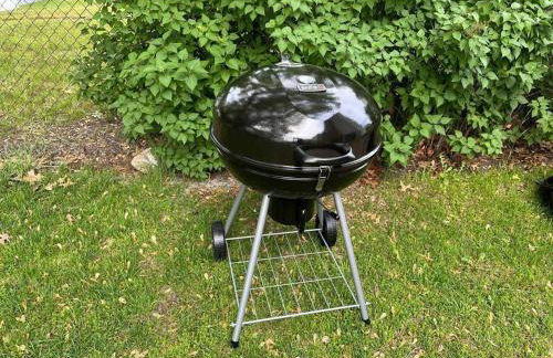 Large-group Retreat w/Loft Space Near Beach - Foto 22