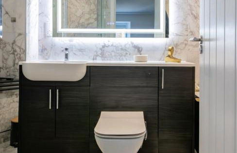 Lux Two Bedroom Home & Terrace in Stamford Centre - Foto 9