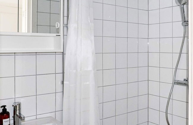 10 Person Holiday Home in Yngsjo - Photo 8