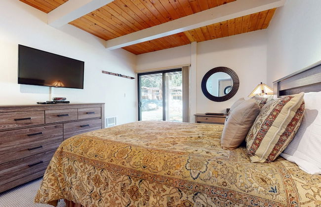 Villa De Los Pinos - Year-round Activities, Nearby Shopping & Restaurants - Foto 3