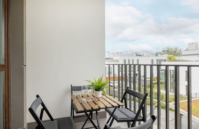 Apartment Warsaw Złoty Potok by Renters - Photo 19