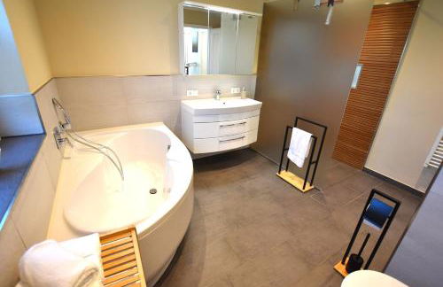 Bungalow Achtern Huus inkl 2x täglichen Eintritt StrandSPA Dahme - Foto 22