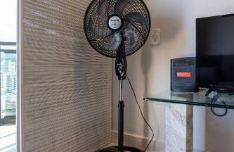 (1806) A 150 Metros da Praia do Leblon com Academia, Arrumação Diária, Vista Mar e Vista para o Cristo - Photo 58