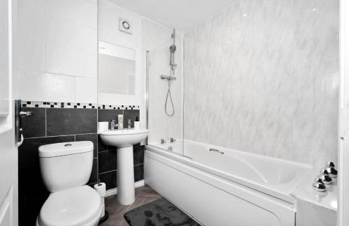 Harmony House 3 Bedroom New Build for Families, Contractors, Black Country Museum Sleeps 6 - Foto 39