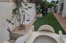 Beachfront Villa - Photo 23