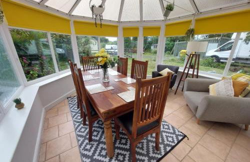 Synod Farm Cottage, 5 Person Hot Tub, Pets Welcome - Photo 15