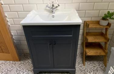 Oak Bray Coach House - Photo 6