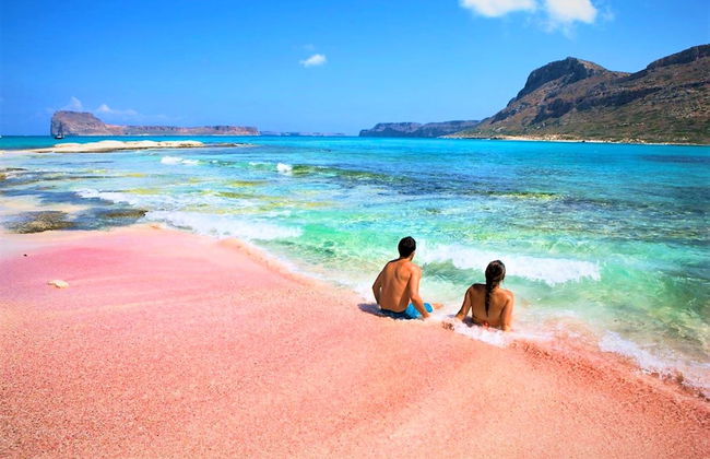 Secret Escape Villa With Heated Pool - Photo 22