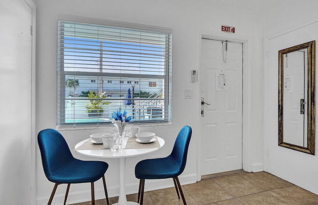 WAVES ON DESOTO - Photo 36