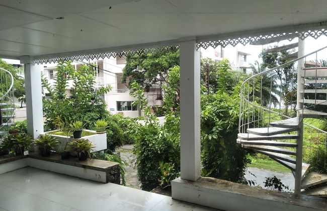 White House Mountian Beach Resort - Photo 22