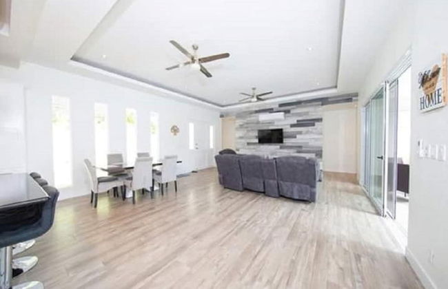 Playa Potrero Modern 3 BR Home Centrally Located - Casa Coastal Serenity - Photo 4