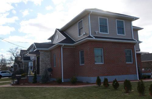 3 Bedroom Renovated Model House - Photo 5