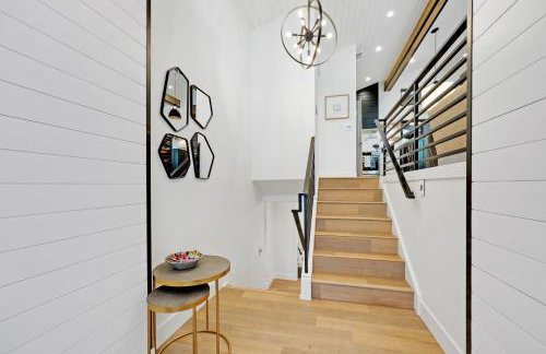 Family-Friendly Luxe Home with Sauna - mins to UO - Foto 14