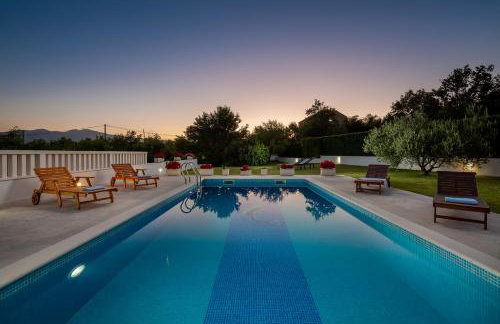 Villa Paradiso - Photo 17