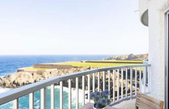 TenoHomes Oceanview Studio with Balcony - Foto 5