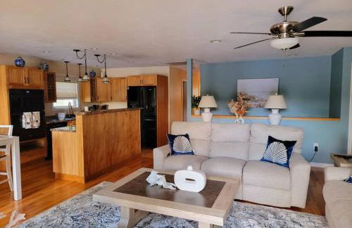 Cozy Lake Cottage - Foto 10