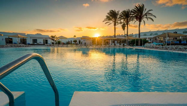 Apartamentos Santa Rosa - Foto 4