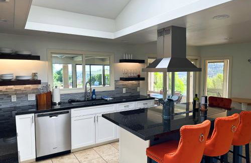 Private Pickleball Villa, Pool Oasis & Chic Casita - Foto 22