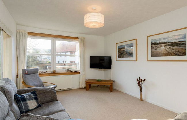 Bramerton Court - Photo 10