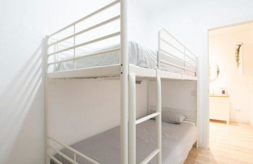 Apartamento NUEVO con encanto en SAGRADA FAMILIA - Photo 10