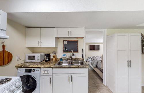 River Access! Couples Retreat on Working Homestead - Foto 9