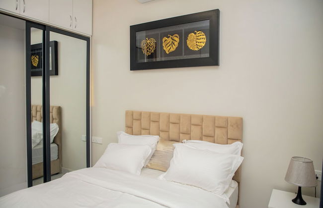 unreal homes - Photo 16