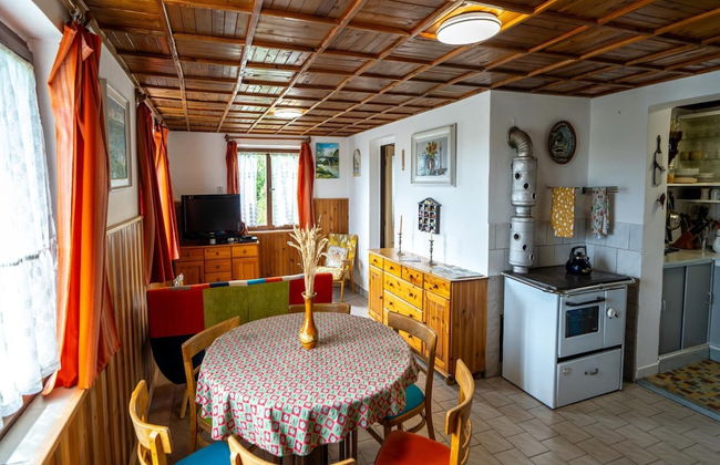 Lovely Apartment in Svinarov Czech Republic near Forest - Photo 9