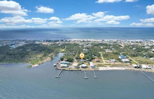 Pet-Friendly Bay View Home w/ Screened Pool Near Lighthouse - Foto 42