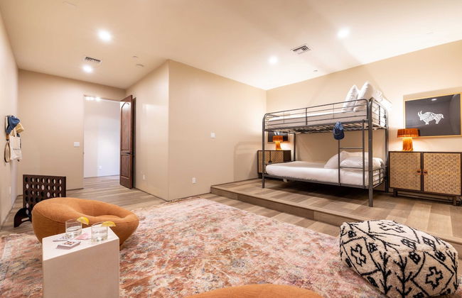 Pyramid by Avantstay Luxe Sedona Mansion w/ Views, 7mins to Downtown - Photo 33