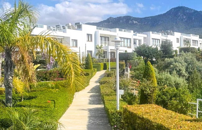 Penthouse Apartment With Stunning Sea and Mountain Views - Photo 20