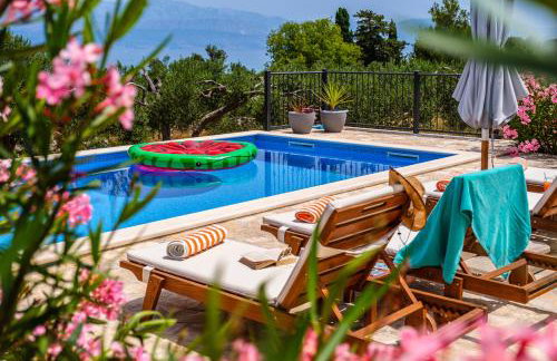 Island Getaway - Heritage House - Photo 2