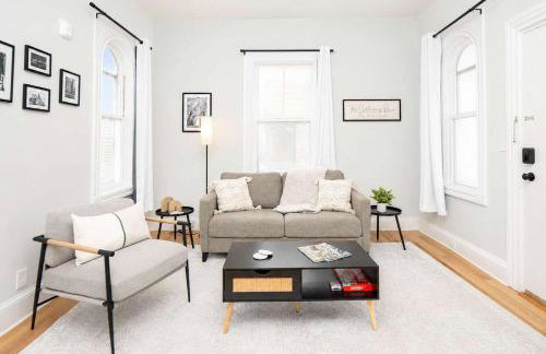 Jennifer's Stylish & Modern Broadway Getaway - Foto 1