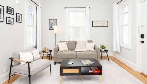 Jennifer's Stylish & Modern Broadway Getaway - Foto 1