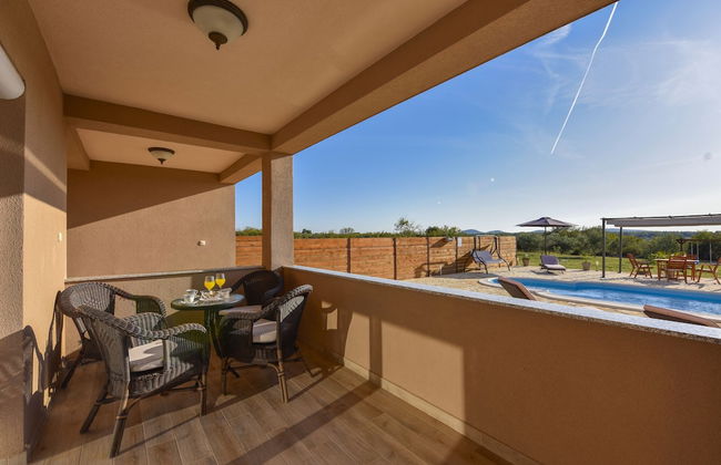 Villa Roko - Photo 17