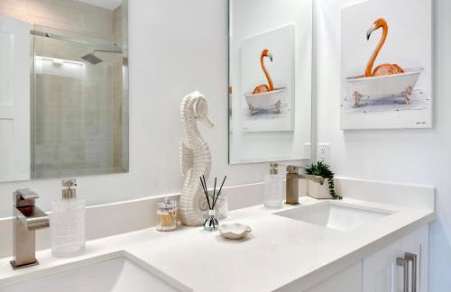 At The Sandbar - Oceanfront, Htd Pool, Dock, GameRoom - Foto 47