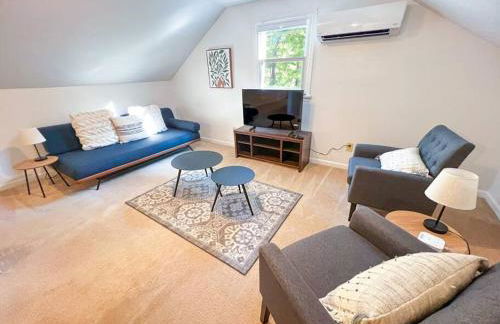 Hudson Valley Haven - NY - Photo 33